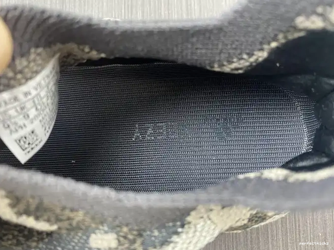380 GZ0472 Salt' Yeezy Boost 'Stone 0516